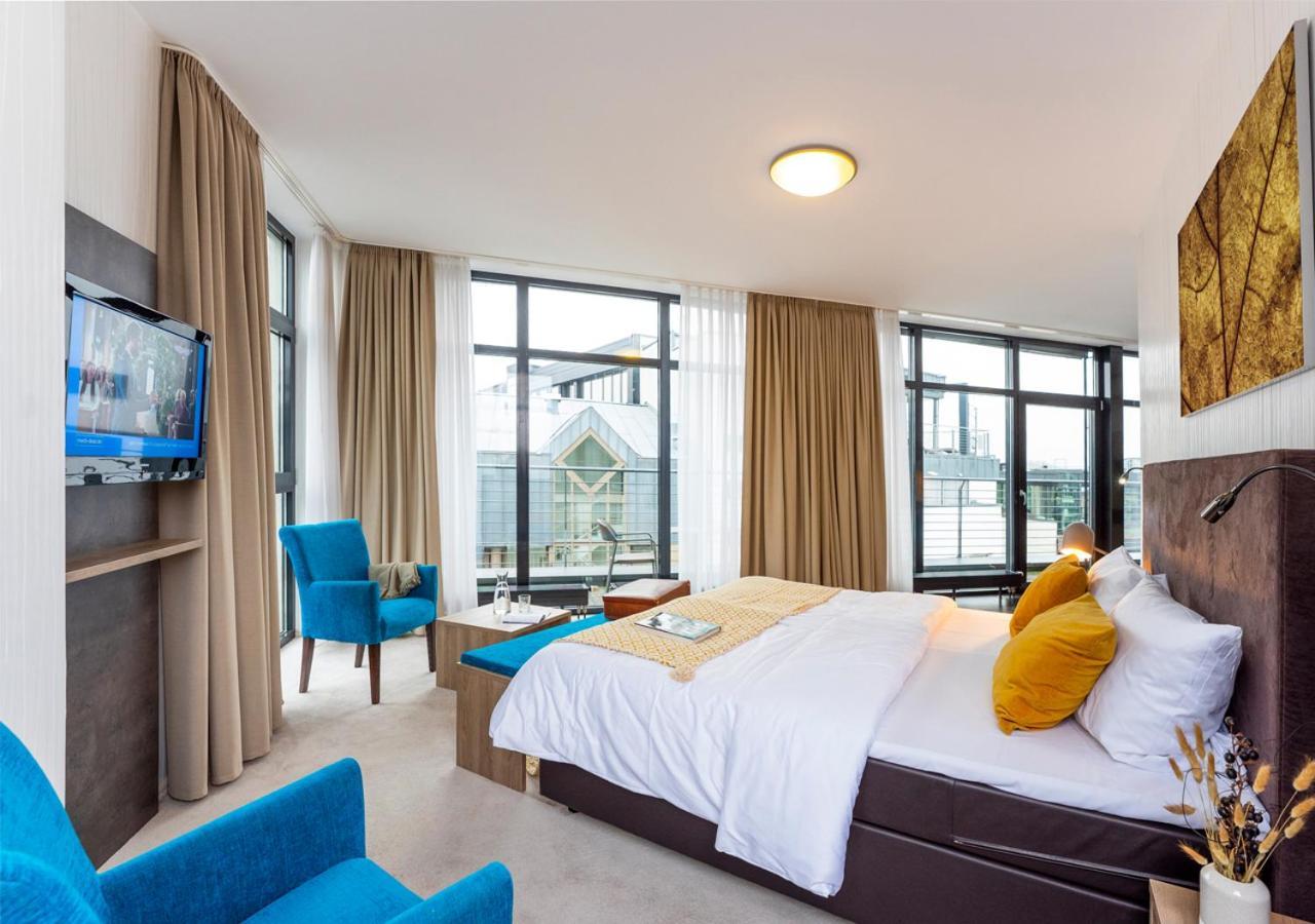 Koncept Hotel Benedikt ジークブルク エクステリア 写真